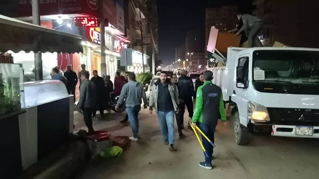 محافظ الشرقية يقود حملة مكبرة لرفع الإشغالات والتعديات بمدينة الزقازيق 5 - جريدة الجمهورية WhatsApp Image 2025 12 16 at 9.04.57 PM1 - جريدة الجمهورية