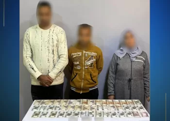 ضمانًا لنزاهة الانتخابات.. الأمن يضبط عددًا من المتورطين في محاولات شراء أصوات الناخبين بعدة محافظات 3 - جريدة الجمهورية بزعم «العلاج الروحاني».. الأمن يضبط دجال القليوبية لقيامه بالنصب على المواطنين عبر الإنترنت