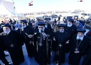 البابا تواضروس يضع حجر الأساس لمشروع مقابر الأرثوذكس بالقطامية