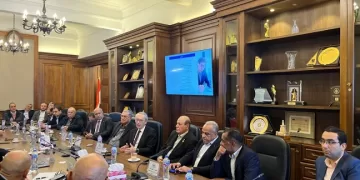 رجال أعمال الإسكندرية وحماية المستهلك يبحثان تسوية الشكاوى ونزاعات التصنيع والعقار