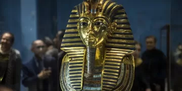 انطلاق الصالون السياحي الأول لبحث دور المتاحف الجديدة في التنمية المستدامة