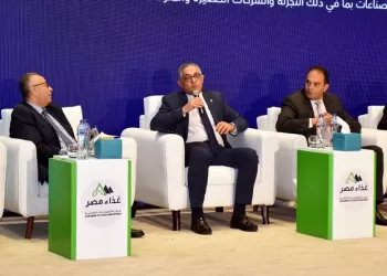 «الاستثمار»: تهيئة مناخ جاذب مفتاح تعزيز تنافسية الصناعات الغذائية 2 - جريدة الجمهورية «الاستثمار»: تهيئة مناخ جاذب مفتاح تعزيز تنافسية الصناعات الغذائية