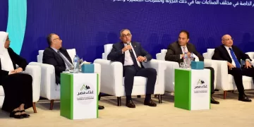 «الاستثمار»: تهيئة مناخ جاذب مفتاح تعزيز تنافسية الصناعات الغذائية