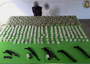 مصرع 3 بلطجية بعد معركة مع الشرطة بالإسكندرية.. سقطوا داخل أوكارهم بنصف طن «حشيش وأفيون وهيروين» بـ55 مليون جنيه