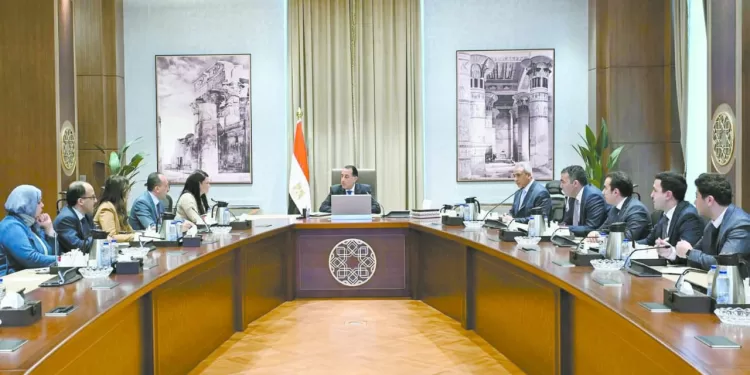 «العميد» يطارد إنجاز «المعلم» واستعادة الأمجاد