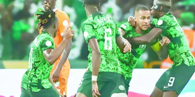 صعدنا للدور الـ 16 رغم غلطة «العميد» وكفاح «الغزلان»