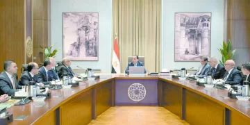 توفير بيئة جاذبة «مدبولى»: تشجيع الاستثمارات فى السوق المصرية