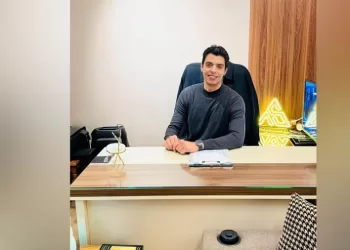 المهندس أحمد سعيد.. رحلة نجاح فى عالم التوريدات الكهربائية 2 - جريدة الجمهورية المهندس أحمد سعيد - التوريدات الكهربائية