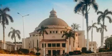 جامعة القاهرة تنظم قافلة طبية لدار «أهل مصر الطيبين» بإمبابة بالتعاون مع التحالف الوطني للعمل الأهلي