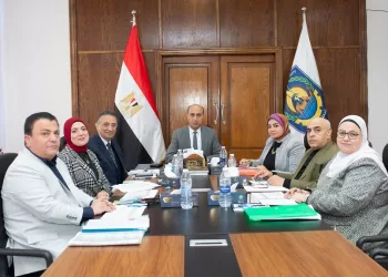 اجتماع لجنة القيادات الإدارية بجامعة دمنهور لتعزيز الكفاءة المؤسسية 11 - جريدة الجمهورية اجتماع لجنة القيادات الإدارية بجامعة دمنهور لتعزيز الكفاءة المؤسسية