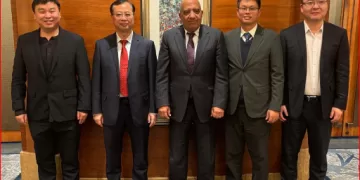 وزير الكهرباء في بكين يبحث مع مجموعة «صاني» الصينية التعاون في الطاقة المتجددة وتصنيع مهمات طاقة الرياح والطاقة الشمسية