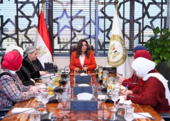 منال عوض: الاقتصاد الأخضر ورفع كفاءة الطاقة بالقطاع الصناعي على رأس أولويات الأجندة البيئية 3 - جريدة الجمهورية منال عوض: الاقتصاد الأخضر ورفع كفاءة الطاقة بالقطاع الصناعي على رأس أولويات الأجندة البيئية