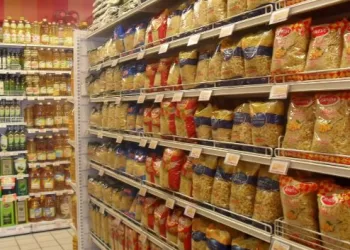 اتحاد الغرف التجارية: أرصدة السلع تتجاوز 10 أشهر.. وتوقعات بموجة انخفاض في الأسعار مع اقتراب رمضان