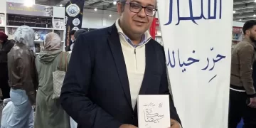 الشاعر عبد الرحمن مقلد: أغلب الشعراء مجذوبون بإغراء الأموال المفتوحة  للجوائز لكتابة نص فقير مستنسخ