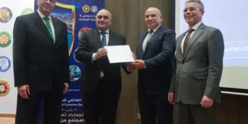 وزارة المالية تؤكد تعزيز الرقابة والحوكمة لتيسير حركة التجارة العالمية