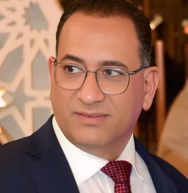 أبو الحسن صديق: توجيهات الرئيس السيسي بتوطين صناعة السيارات الكهربائية تضع مصر على خريطة التكنولوجيا العالمية