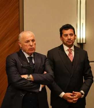 «وزير الرياضة» و«أبو ريدة» يهنئون «الفراعنة» بالتأهل لربع النهائي