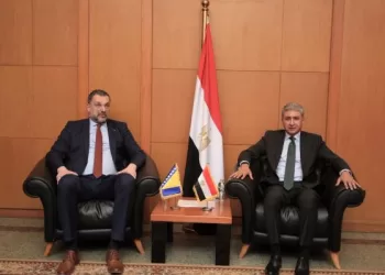 «وزير السياحة» يبحث مع «وزير خارجية البوسنة والهرسك» تعزيز التعاون الأثري وزيادة الحركة السياحية