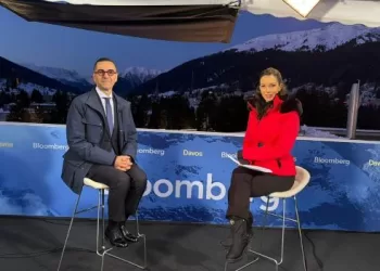 وزير الاستثمار: برنامجنا الإصلاحي يرتكز على تعظيم عوائد الأصول والتحول لمركز عالمي للطاقة الخضراء