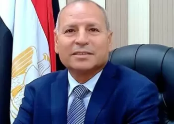 محافظ القاهرة يصدر حركة تنقلات لرؤساء الأحياء لرفع كفاءة الأداء الميداني