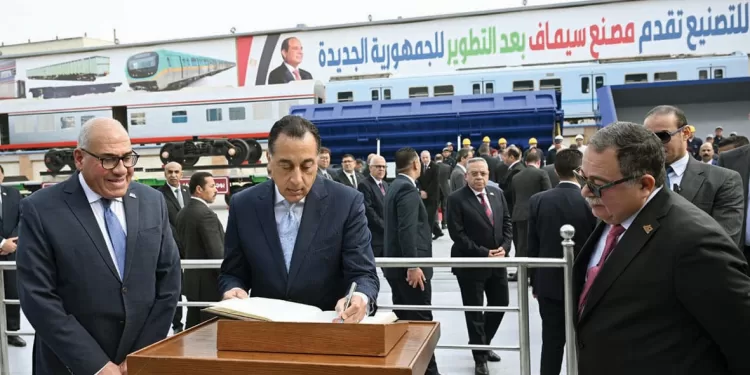 مشروعات ضخمة لوضع مصر على خريطة التصنيع العالمى