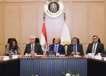«كامل الوزير» يترأس الاجتماع الـ 37 للمجموعة الوزارية للتنمية الصناعية..موافقات باستثمارات 1.3 مليار دولار