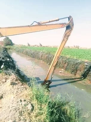 ري الفيوم يكثف أعمال تطهير «بحر سنورس العمومي» لضمان وصول المياه لـ 13 ألف فدان 2 - جريدة الجمهورية 3 73 - جريدة الجمهورية