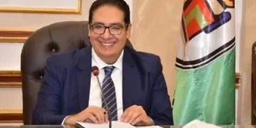 جامعة القاهرة تتعاون مع «بنك المعرفة» و«Elsevier» لتعزيز استخدام الذكاء الاصطناعي في البحث العلمي