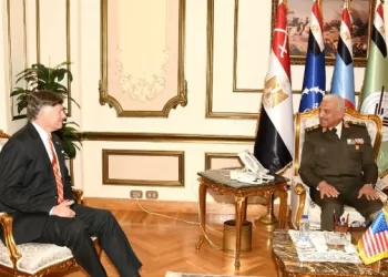 الفريق أول عبد المجيد صقر القائد العام للقوات المسلحة وزير الدفاع والإنتاج الحربى يلتقى نائب وزير الخارجية الأمريكى