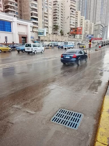 الرياح و الأمطار وإنخفاض درجات الحرارة تحاصر الإسكندرية 6 - جريدة الجمهورية 35 1 - جريدة الجمهورية