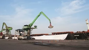 بدء تشغيل أول محطة مصرية خضراء متعدد الأغراض بميناء شرق بورسعيد 