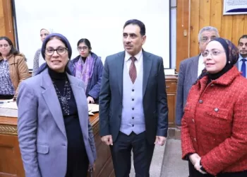 «قيادات القاهرة» يتفقدون لجان امتحانات الفصل الدراسي الأول بكليات الجامعة