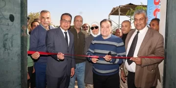 رئيس جامعة قنا يفتتح المجزر الآلي للدواجن ومشتل نباتات الزينة بالجامعة