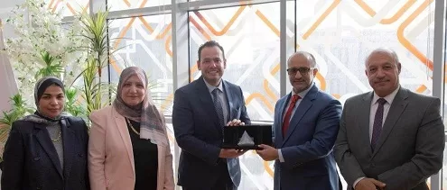 «معلومات الوزراء» والأرشيف والمكتبة الوطنية بالإمارات يبحثان تعزيز التعاون المشترك 1 - جريدة الجمهورية «معلومات الوزراء» والأرشيف والمكتبة الوطنية بالإمارات يبحثان تعزيز التعاون المشترك