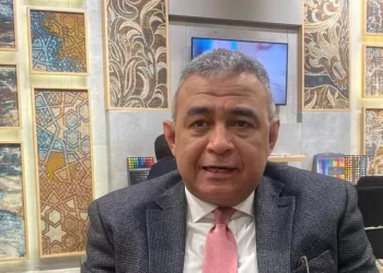 القنصل المصري بفرانكفورت يؤكد منافسة الشركات الوطنية بقوة في معرض السجاد والمفروشات