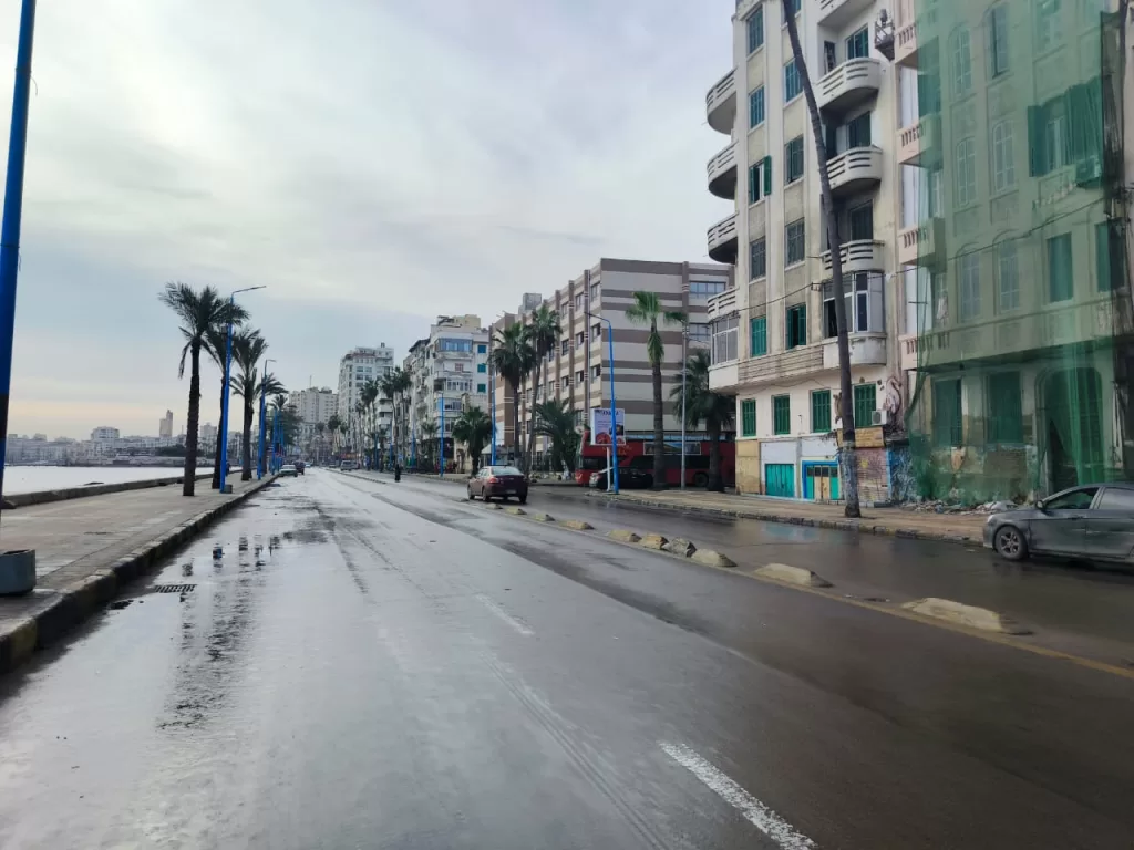 الإسكندرية تواجه طقس العام الجديد بـ 150 سيارة صرف صحي وانتشار مروري مكثف 7 - جريدة الجمهورية WhatsApp Image 2026 01 01 at 3.41.01 PM 1 - جريدة الجمهورية