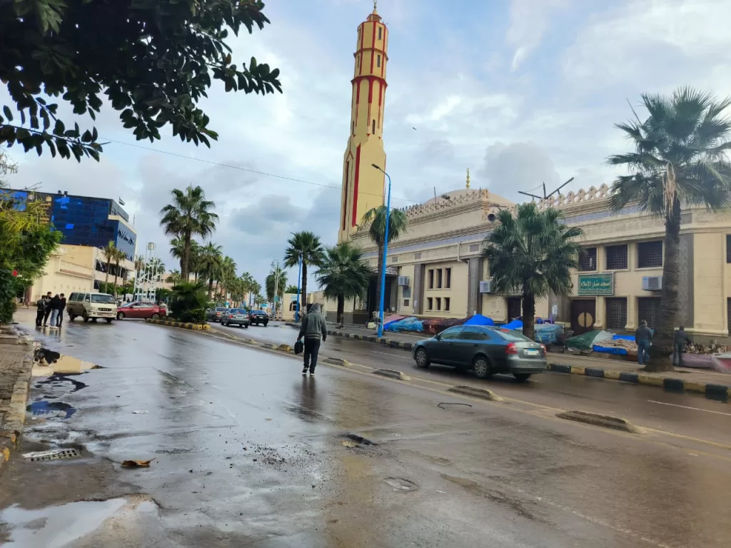 الإسكندرية تواجه طقس العام الجديد بـ 150 سيارة صرف صحي وانتشار مروري مكثف 6 - جريدة الجمهورية WhatsApp Image 2026 01 01 at 3.41.01 PM 2 - جريدة الجمهورية