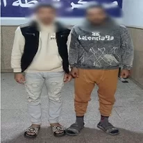 «بسبب أولوية التحميل».. أمن الجيزة يضبط شخصين أجبرا سائقًا على إهانة نفسه وتصويره