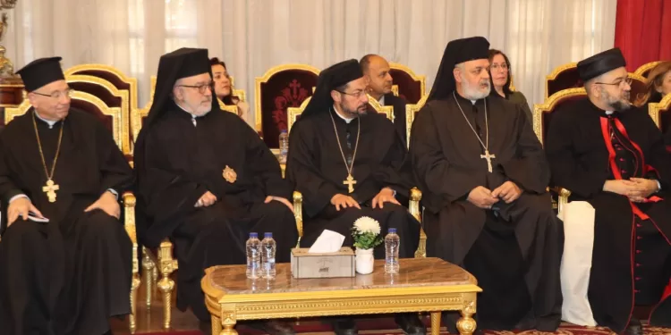 بطريركا الأقباط الكاثوليك والروم الكاثوليك يهنئان البابا تواضروس الثاني بعيد الميلاد المجيد 1 - جريدة الجمهورية بطريركا الأقباط الكاثوليك والروم الكاثوليك يهنئان البابا تواضروس الثاني بعيد الميلاد المجيد