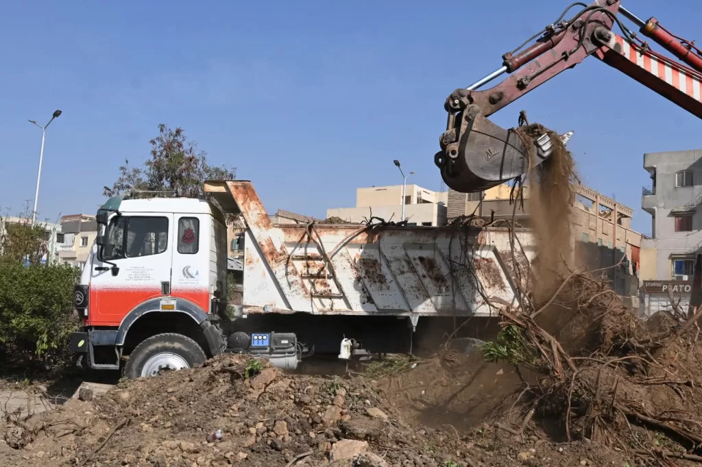 أسواق حضارية بديلة للباعة الجائلين في العاشر من رمضان 2 - جريدة الجمهورية WhatsApp Image 2026 01 06 at 2.10.56 PM - جريدة الجمهورية