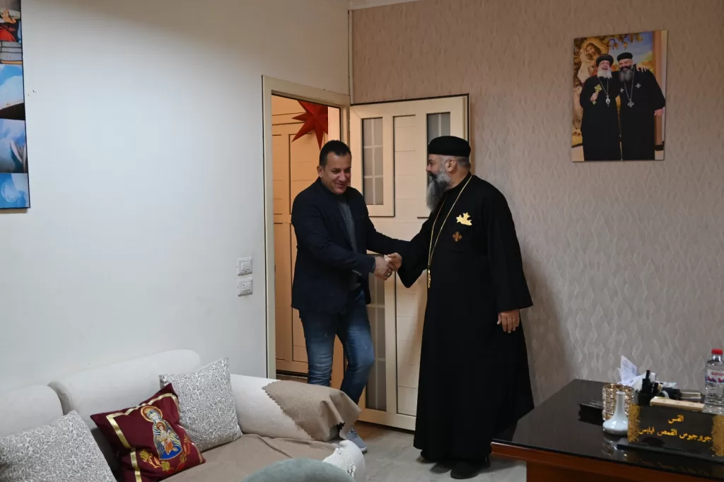 رئيس جهاز «العاشر من رمضان» يهنئ الإخوة الأقباط بعيد الميلاد المجيد 4 - جريدة الجمهورية WhatsApp Image 2026 01 07 at 4.58.52 PM - جريدة الجمهورية