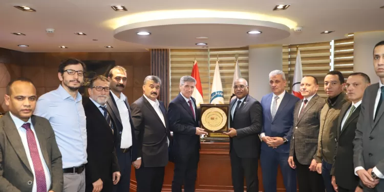 تعاون عمالي رفيع المستوى بين نقابتي «البترول» المصرية والتركية لتعزيز الشراكة الدولية