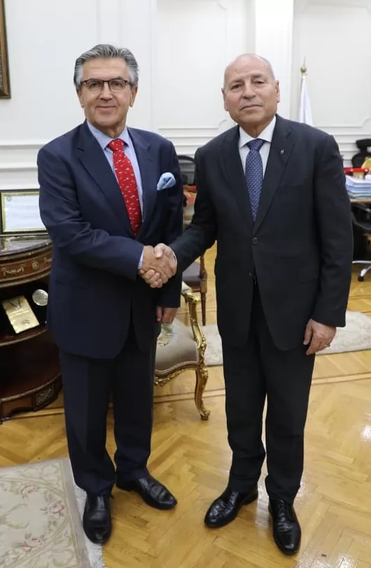 محافظ القاهرة يبحث تعزيز التعاون المشترك مع سفير البوسنة والهرسك 2 - جريدة الجمهورية WhatsApp Image 2026 01 11 at 4.48.44 PM 1 - جريدة الجمهورية