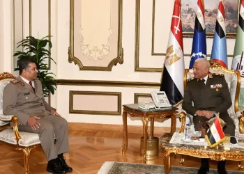 فيديو| وزير الدفاع يلتقى وفدًا من الاتحاد العربى للرياضة العسكرية