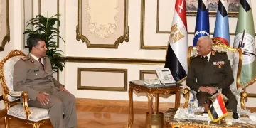 فيديو| وزير الدفاع يلتقى وفدًا من الاتحاد العربى للرياضة العسكرية