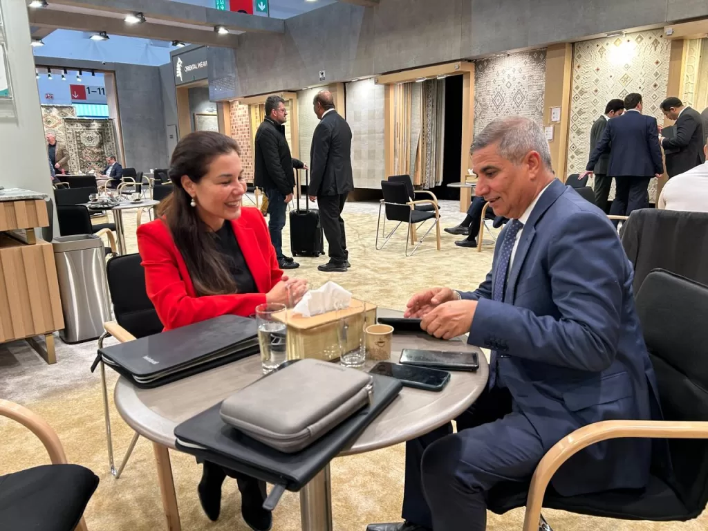 ياسمين خميس من فرانكفورت: مناخ الاستثمار في مصر «تنافسي».. والذكاء الاصطناعي ركيزة نمو «النساجون الشرقيون» 4 - جريدة الجمهورية WhatsApp Image 2026 01 13 at 2.03.37 PM 2 - جريدة الجمهورية