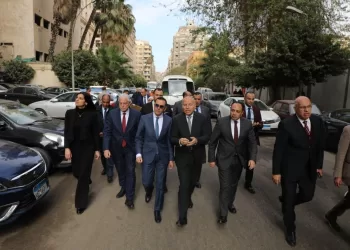 وزير الاستثمار ومستشار الرئيس ومحافظ القاهرة يتفقدون «مربع الوزارات» بوسط البلد لبحث استغلال الأصول