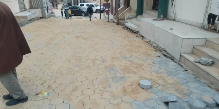 بتكلفة 20 مليون جنيه.. رفع كفاءة الشوارع والطرق الداخلية بمركز الحسينية