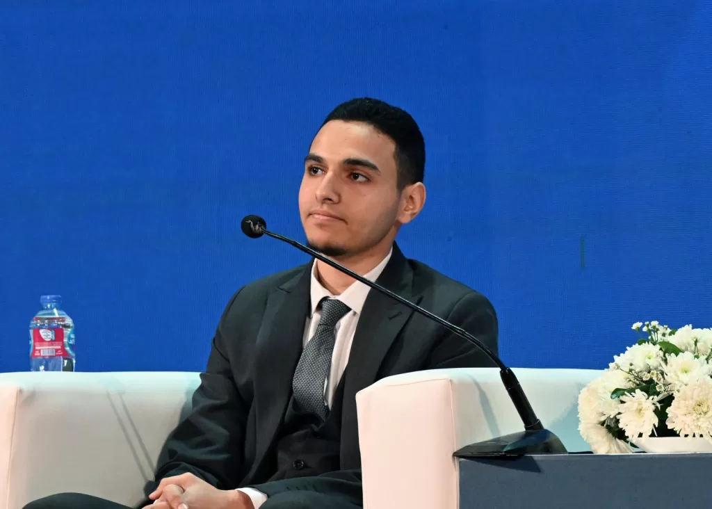 برعاية كريمة من السيدة الفاضلة انتصار السيسي قرينة فخامة رئيس الجمهورية جامعة القاهرة تحتضن احتفالية تدشين مبادرة «منحة علماء المستقبل» 4 - جريدة الجمهورية WhatsApp Image 2026 01 20 at 10.37.11 PM - جريدة الجمهورية