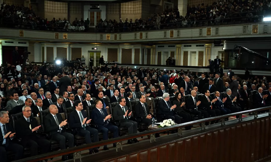 برعاية كريمة من السيدة الفاضلة انتصار السيسي قرينة فخامة رئيس الجمهورية جامعة القاهرة تحتضن احتفالية تدشين مبادرة «منحة علماء المستقبل» 2 - جريدة الجمهورية WhatsApp Image 2026 01 20 at 10.37.11 PM1 - جريدة الجمهورية